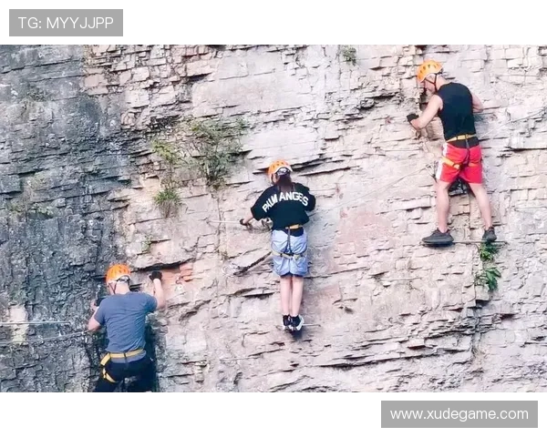 成都攀岩队技术对比深度解析与训练策略探讨